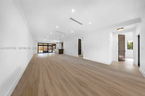 365 Fairway Drive Miami Beach FL 33141