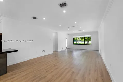 365 Fairway Drive Miami Beach FL 33141
