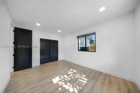 365 Fairway Drive Miami Beach FL 33141