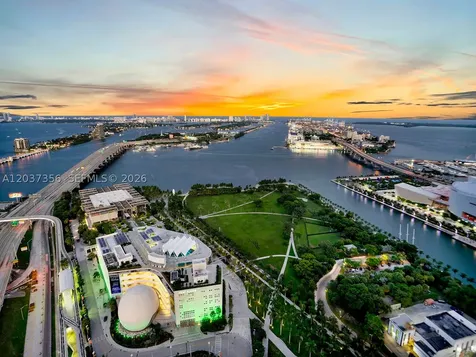 1100 Biscayne Boulevard Miami FL 33132