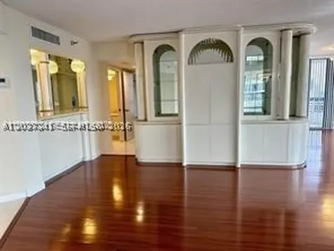 19101 NE 36th Court Aventura FL 33180