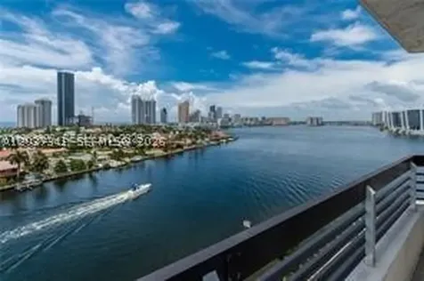 19101 NE 36th Court Aventura FL 33180
