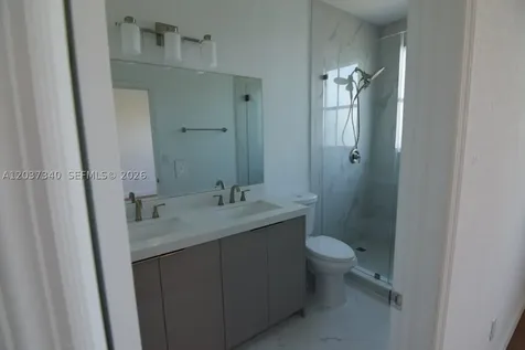 7848 NW 114th Path Doral FL 33178