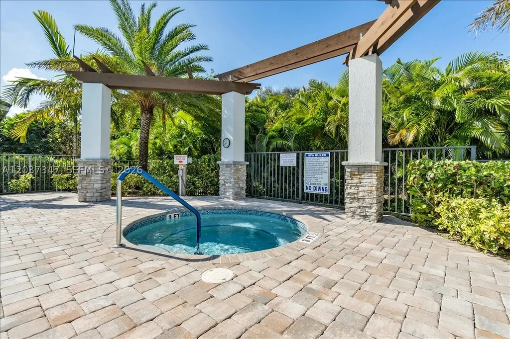 3392 NW 5th Street Pompano Beach FL 33069