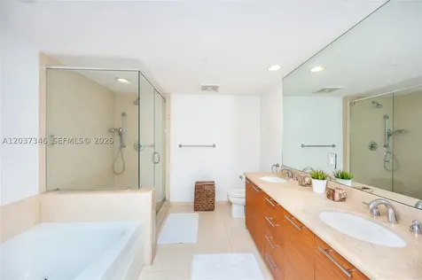 50 Biscayne Boulevard Miami FL 33132