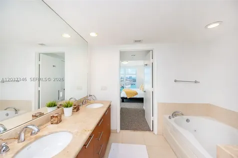 50 Biscayne Boulevard Miami FL 33132