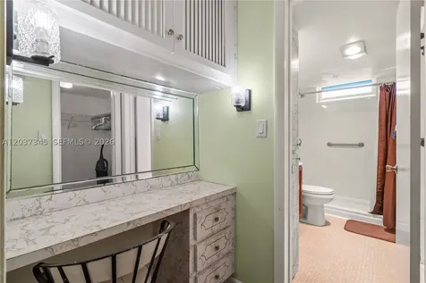 2861 Leonard Drive Aventura FL 33160