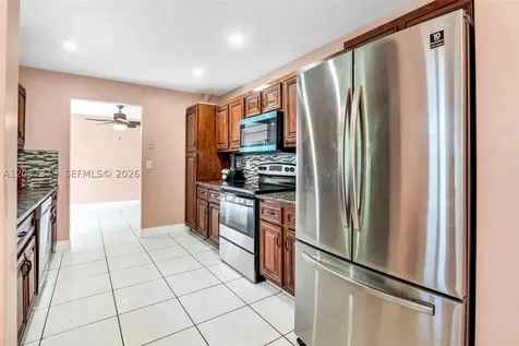 9601 SW 9th Court Pembroke Pines FL 33025