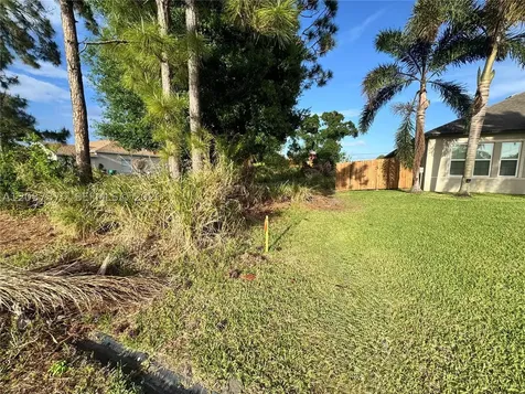 4149 SW Bamberg Street Port St. Lucie FL 34953