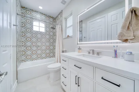 7725 NW 128th Avenue Parkland FL 33076