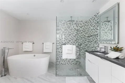 520 West Avenue Miami Beach FL 33139