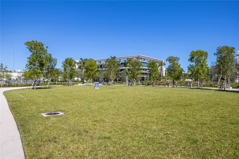 520 West Avenue Miami Beach FL 33139