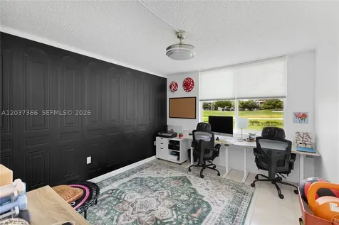 9495 Evergreen Place Davie FL 33324