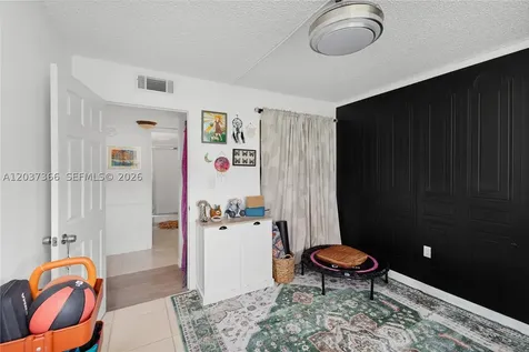 9495 Evergreen Place Davie FL 33324