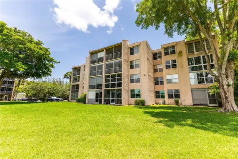 9495 Evergreen Place Davie FL 33324