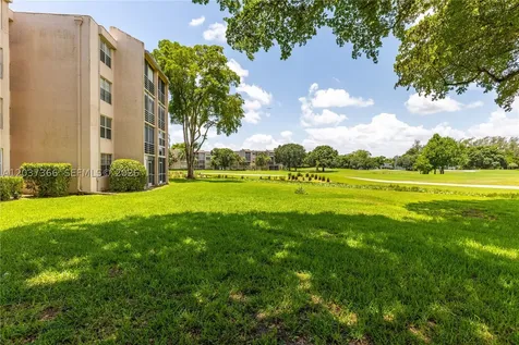 9495 Evergreen Place Davie FL 33324