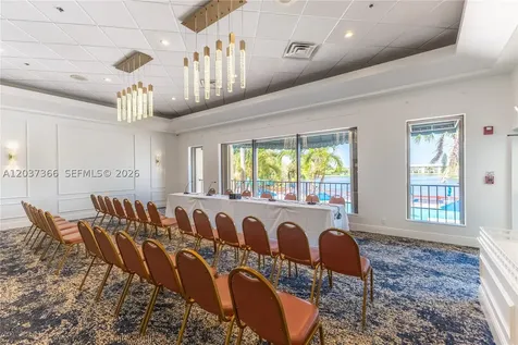 9495 Evergreen Place Davie FL 33324