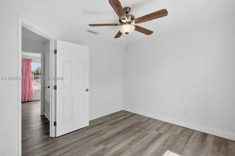 1951 Tropic Bay Court Orlando FL 32807