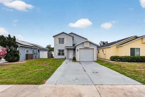 1951 Tropic Bay Court Orlando FL 32807
