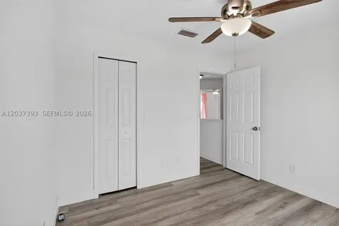 1951 Tropic Bay Court Orlando FL 32807