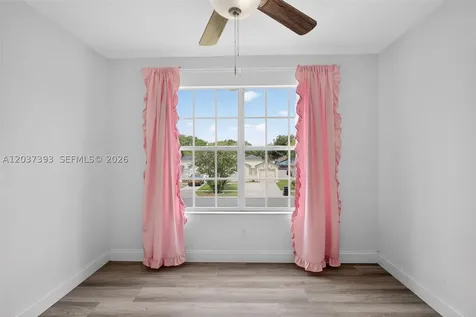 1951 Tropic Bay Court Orlando FL 32807