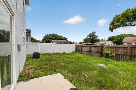 1951 Tropic Bay Court Orlando FL 32807