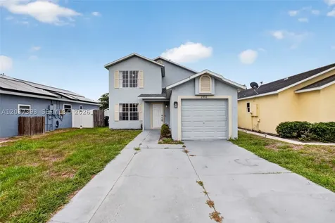 1951 Tropic Bay Court Orlando FL 32807