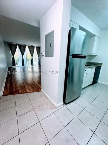 1341 SE 3rd Avenue Dania Beach FL 33004