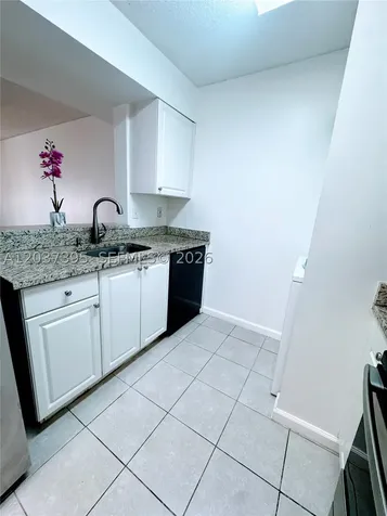 1341 SE 3rd Avenue Dania Beach FL 33004