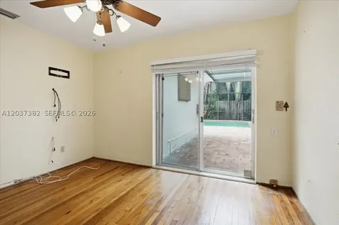 2550 Trapp Avenue Miami FL 33133
