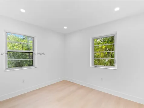 5625 SW 80th Street Miami FL 33143