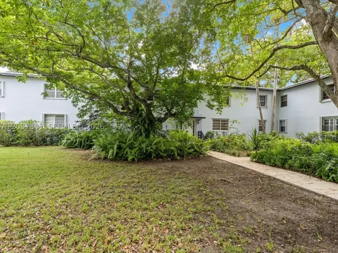 5625 SW 80th Street Miami FL 33143