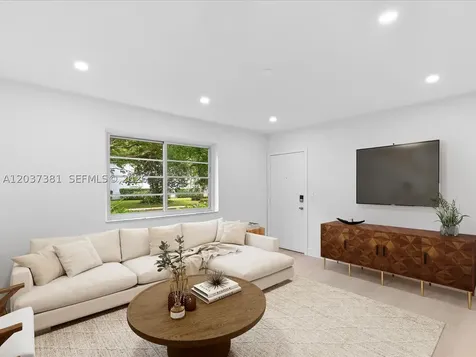 5625 SW 80th Street Miami FL 33143