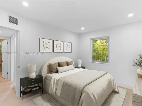 5625 SW 80th Street Miami FL 33143