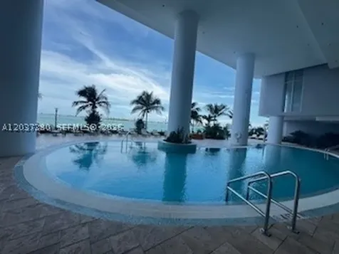711 NE 23 Miami FL 33137