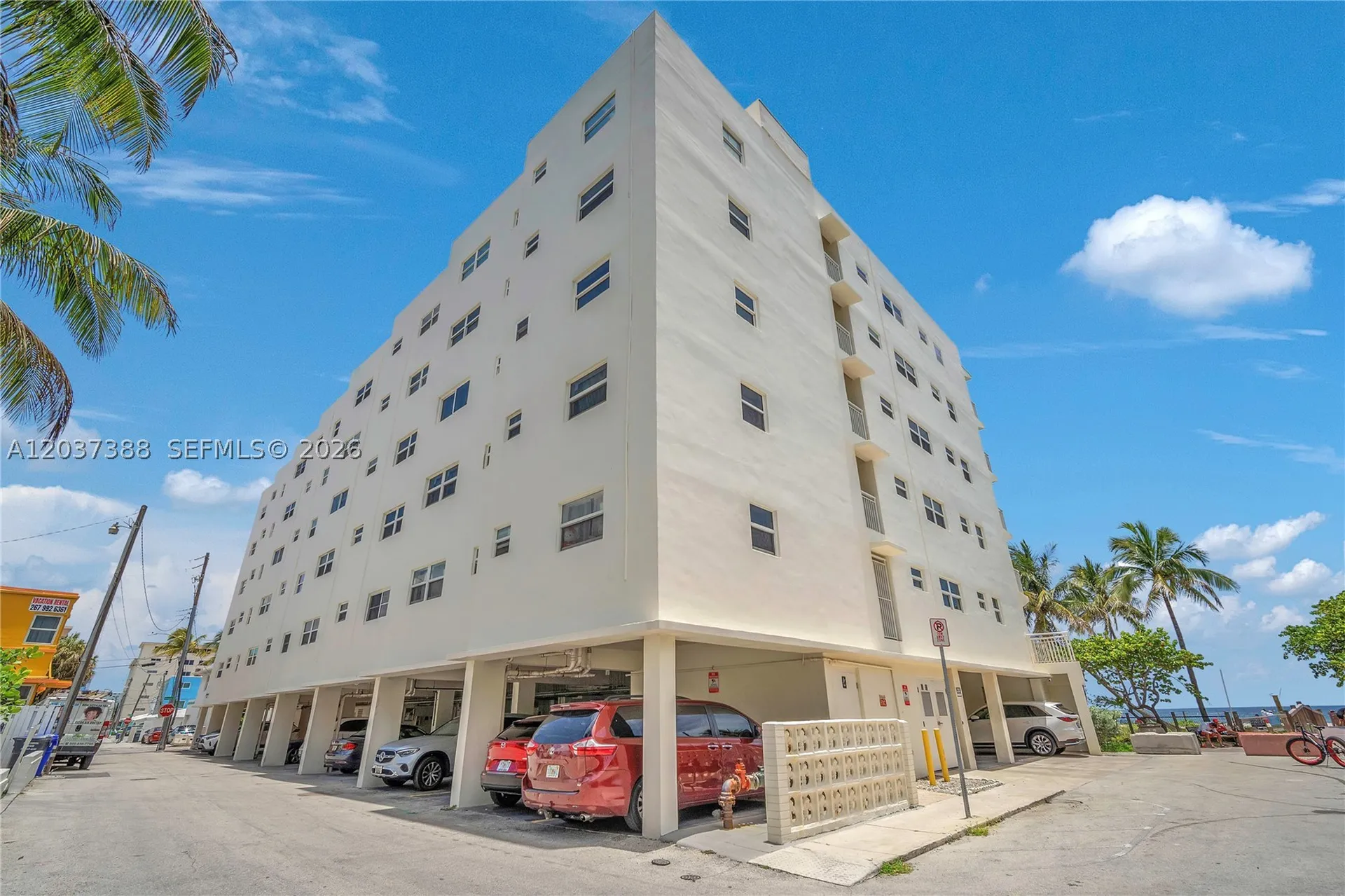 901 S Surf Road Hollywood FL 33019