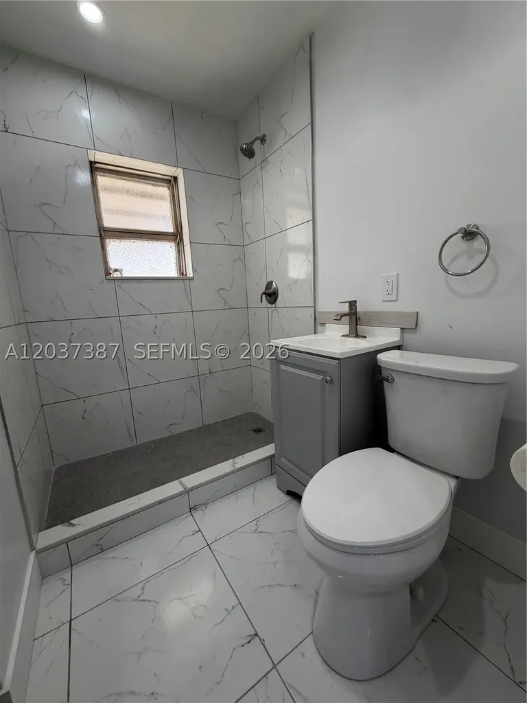 405 SE 23rd Street Fort Lauderdale FL 33316