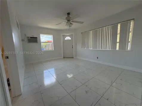 405 SE 23rd Street Fort Lauderdale FL 33316