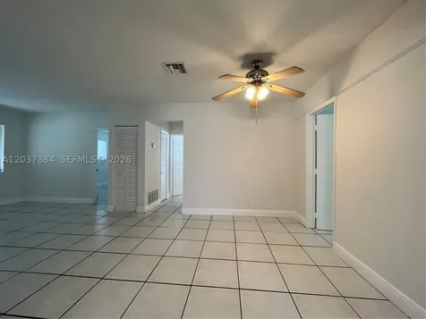 240 NW 48th Court Oakland Park FL 33309