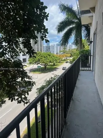 2701 SW 3rd Avenue Miami FL 33129
