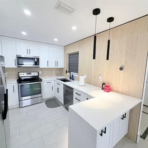 2474 NW 49th Terrace Coconut Creek FL 33063