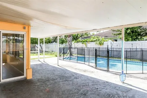7461 NW 23rd Street Sunrise FL 33313