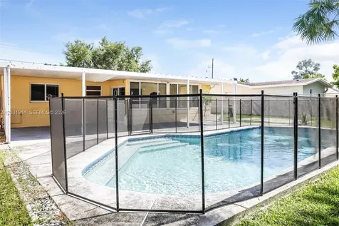 7461 NW 23rd Street Sunrise FL 33313