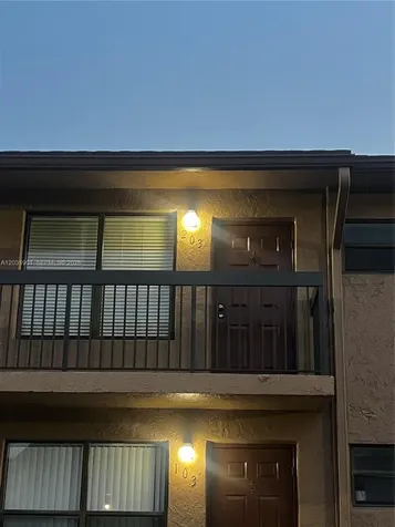 10002 Winding Lake Road Sunrise FL 33351