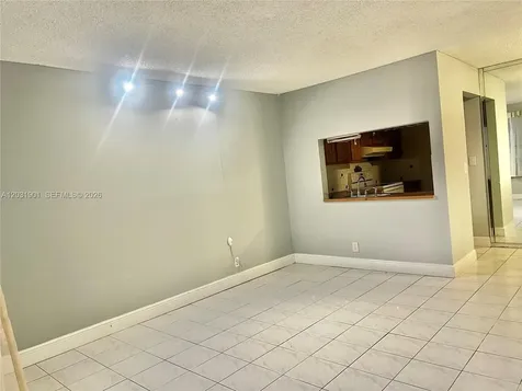 10002 Winding Lake Road Sunrise FL 33351