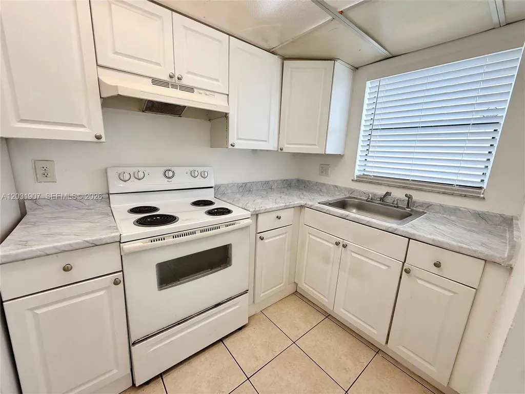 2410 NW 52nd Avenue Lauderhill FL 33313