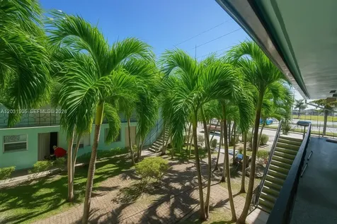 855 W 29th Street Hialeah FL 33012
