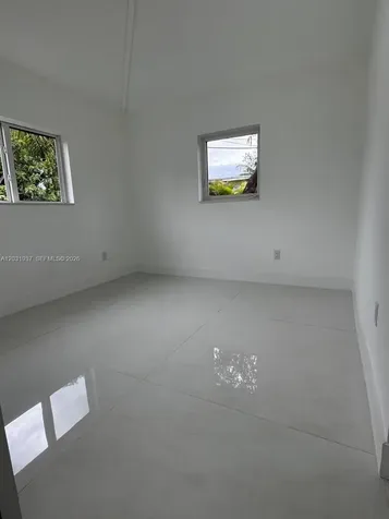 15615 NE 5th Court Miami FL 33162