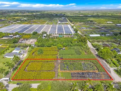 198 Thavenue SW 208 Street Miami FL 33187