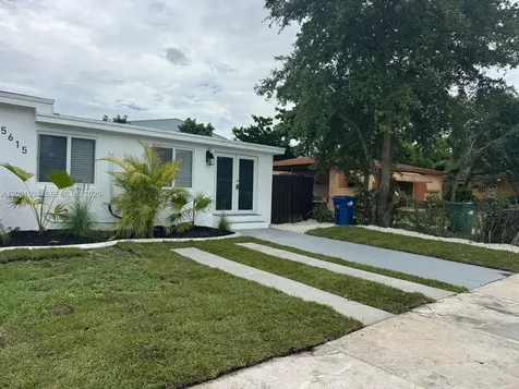 15615 NE 5th Court Miami FL 33162